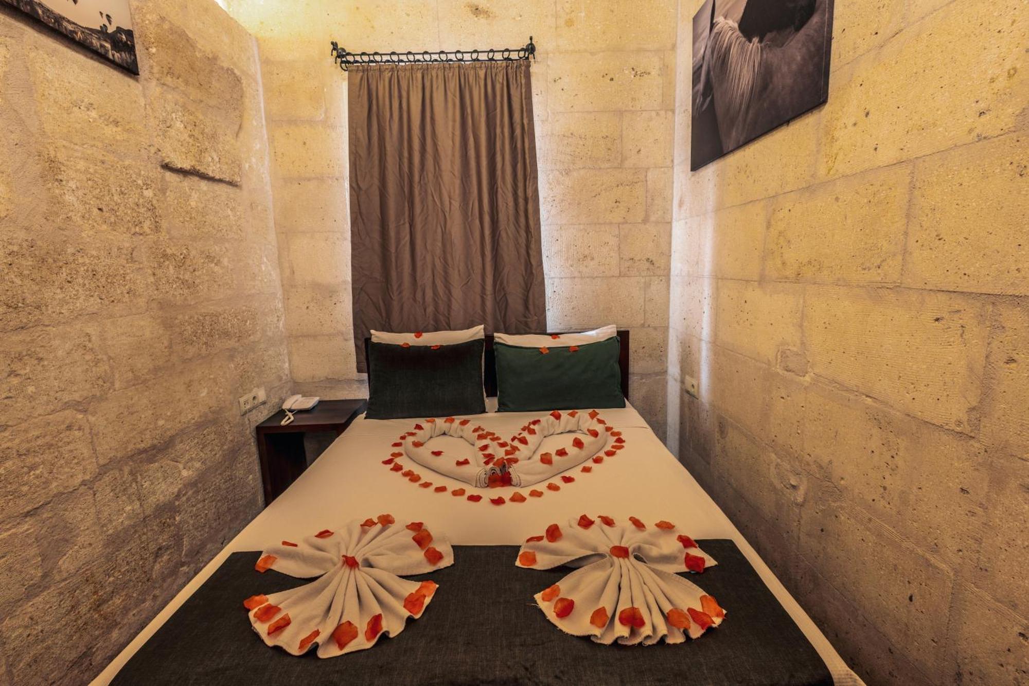 Tafana Cave & Stone Lodge Ургуп Экстерьер фото