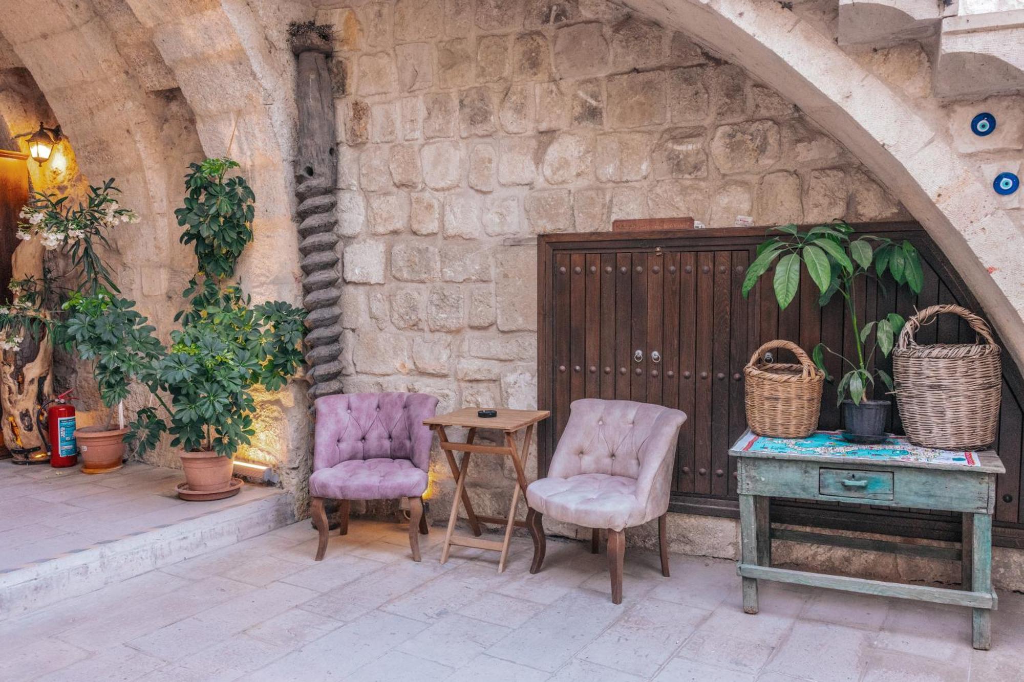 Tafana Cave & Stone Lodge Ургуп Экстерьер фото