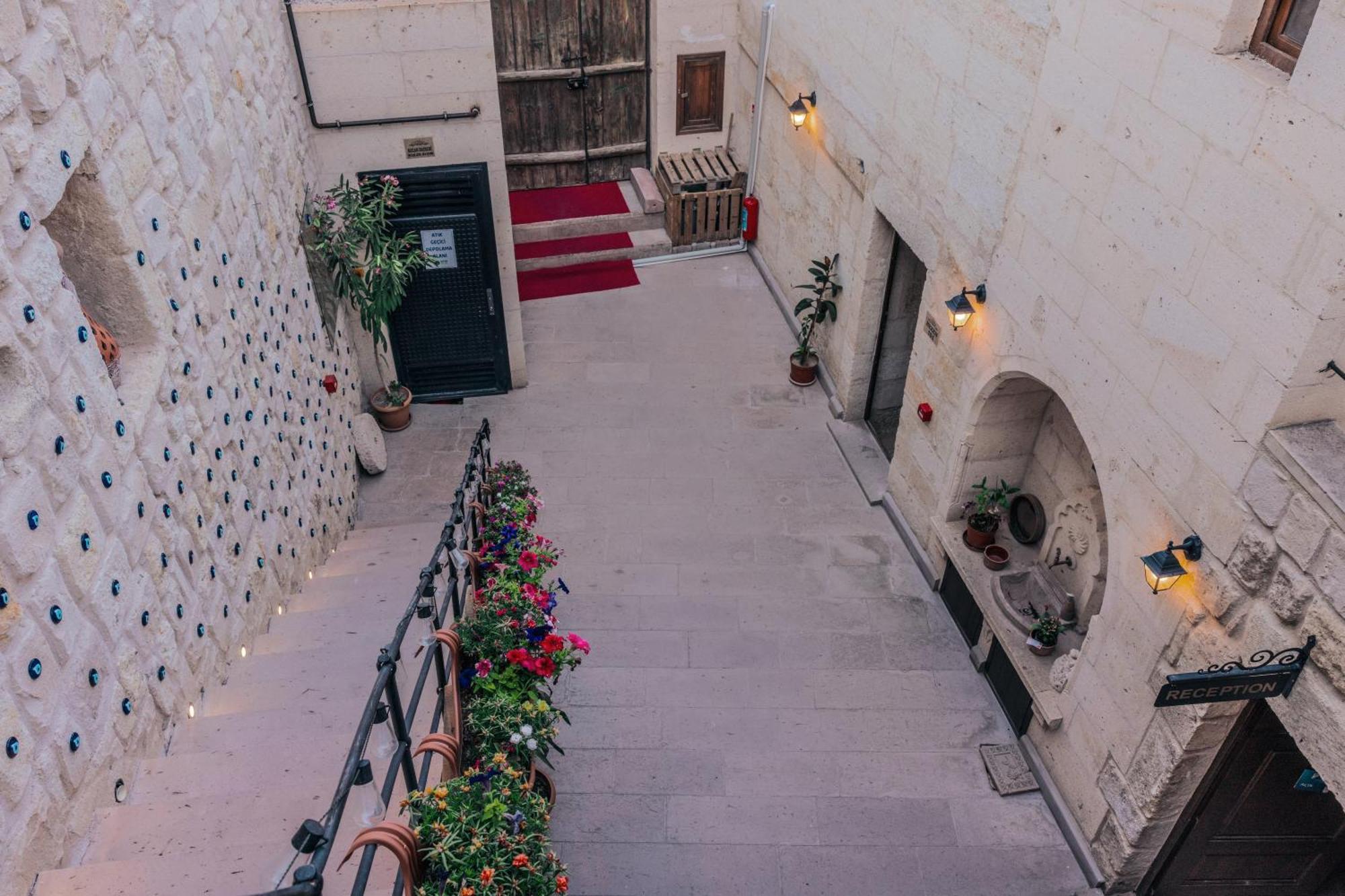 Tafana Cave & Stone Lodge Ургуп Экстерьер фото